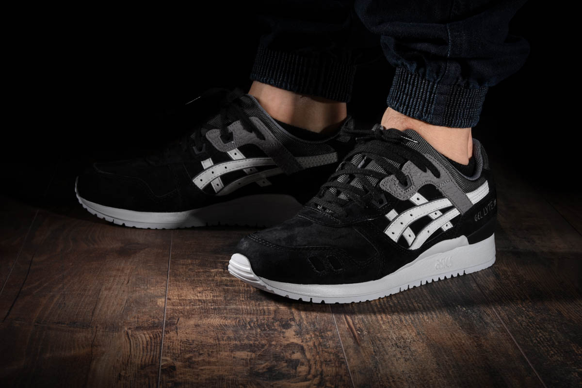 ASICS GEL LYTE III BLACK SOFT GREY fur 100 00 kicksmaniac