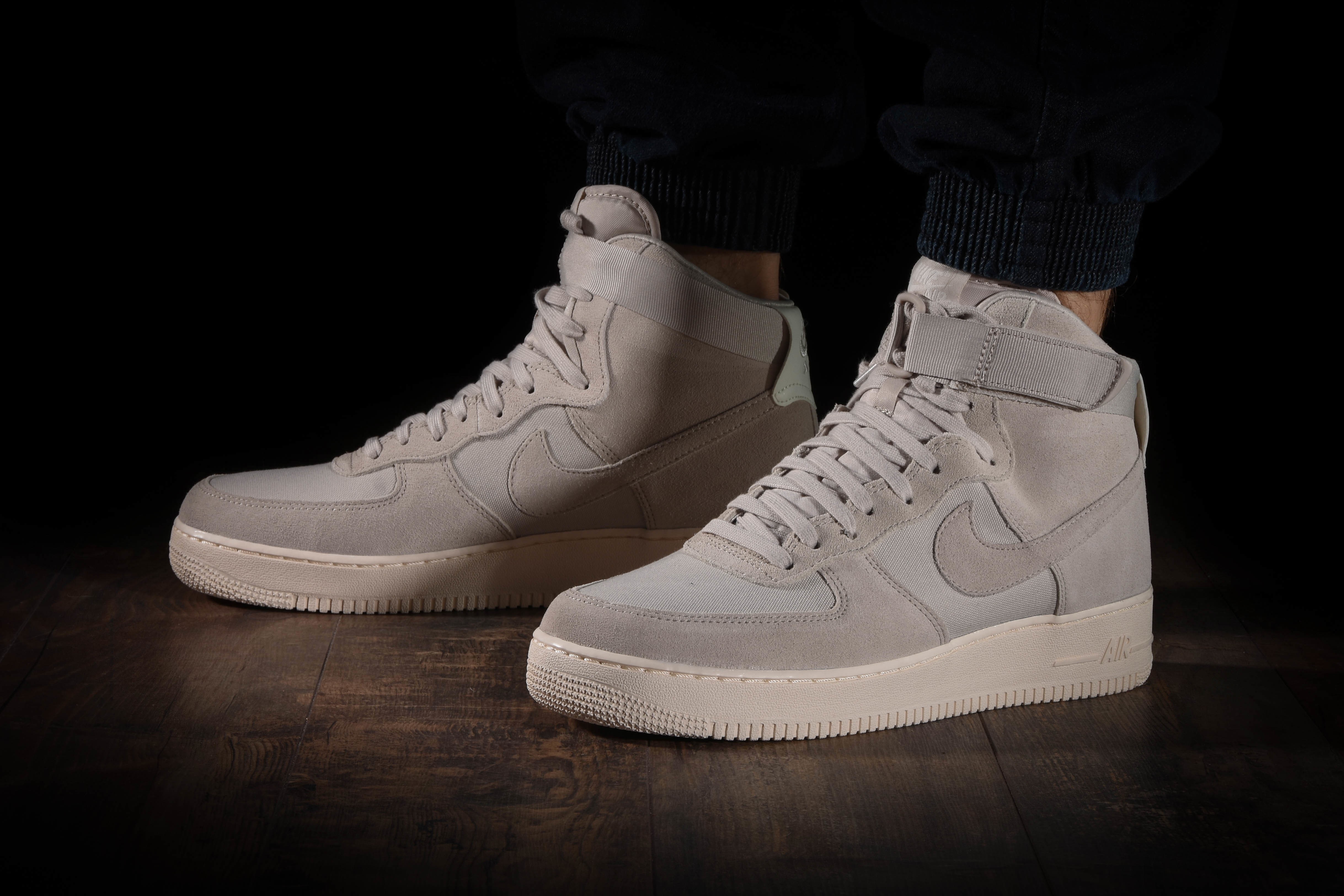 NIKE AIR FORCE 1 HIGH '07 SUEDE for £95 
