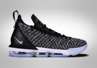 nike basketball shoes lebron 16