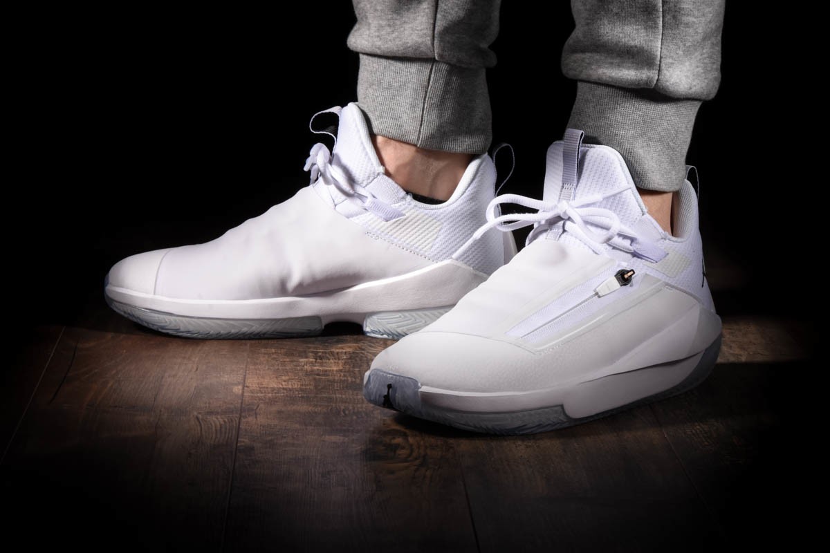 NIKE AIR JORDAN JUMPMAN HUSTLE PURE PLATINIUM