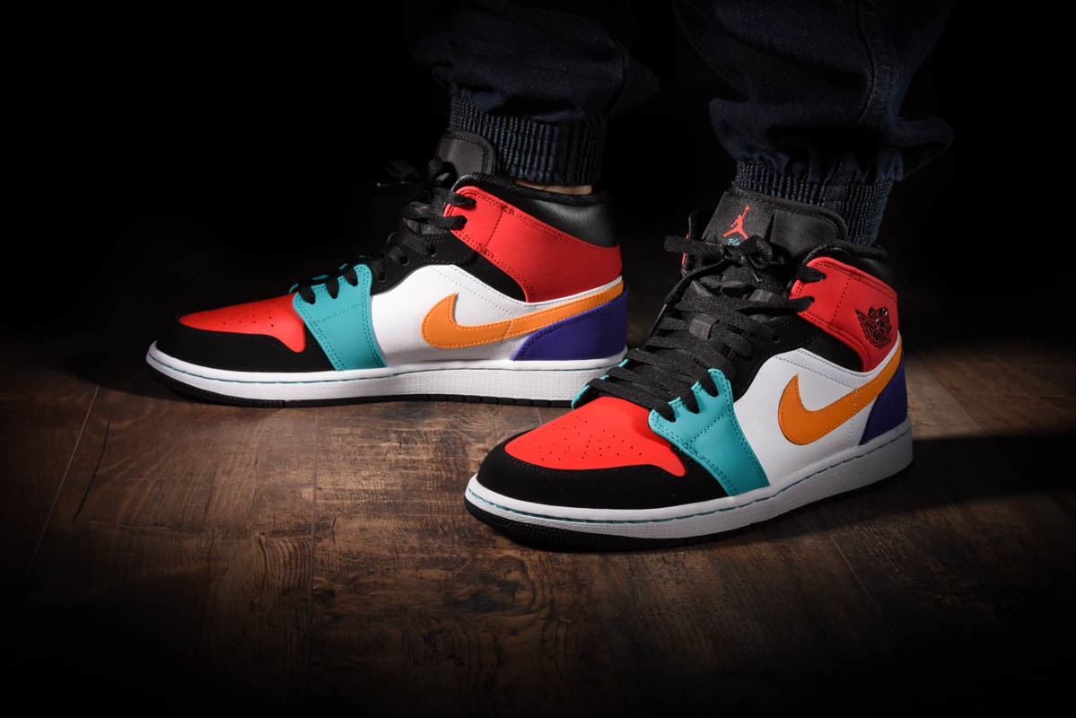 NIKE AIR JORDAN 1 RETRO MID MULTICOLOR