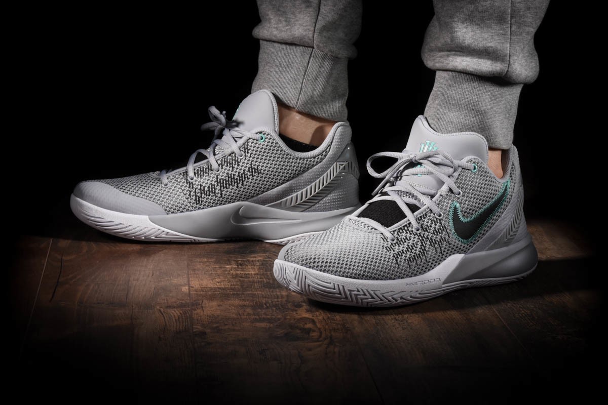 NIKE KYRIE FLYTRAP II WOLF GREY MINT