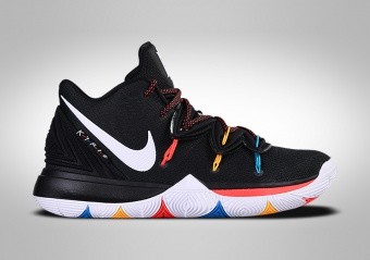 NIKE KYRIE 5 FRIENDS