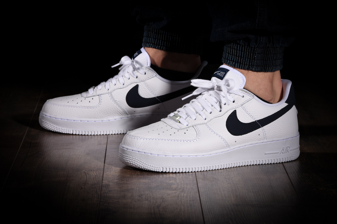 NIKE AIR FORCE 1 LOW '07 CRAFT WHITE OBSIDIAN