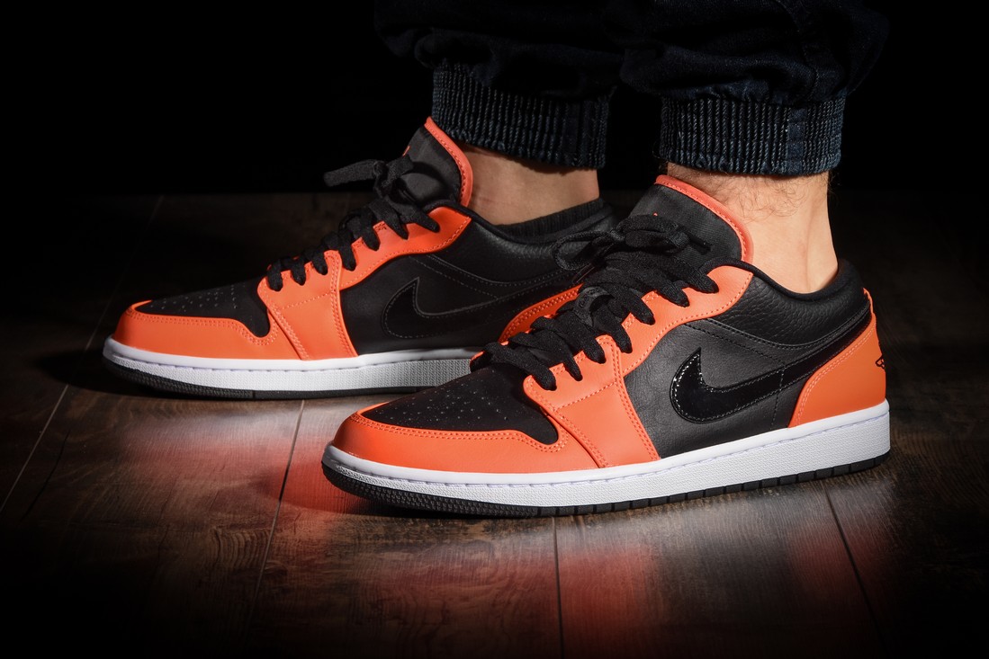 Jordan 1 cheap noir et orange